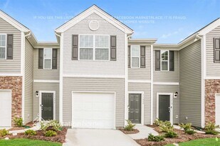 11622 Brier Vlg Ln in Charlotte, NC - Building Photo