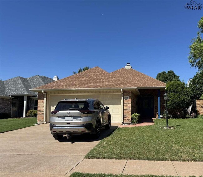 property at 2916 Radney Ln