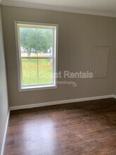 8400 W Oaklawn Rd in Biloxi, MS - Building Photo - Building Photo