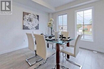 10258 Keele St in Vaughan, ON - Building Photo - Building Photo