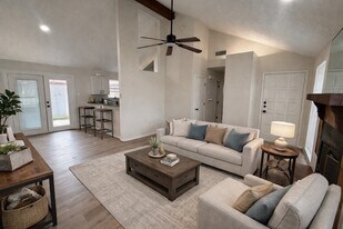 418 S Las Vegas Trail, Unit #8T in White Settlement, TX - Building Photo