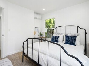 4500 Gilbert Pl in Los Angeles, CA - Foto de edificio - Building Photo