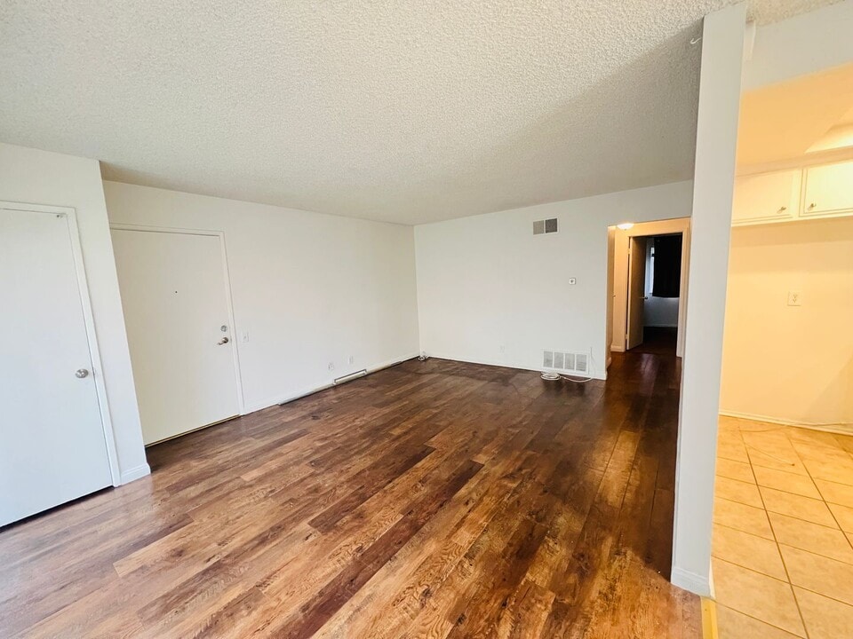 16040 Leffingwell Rd in Whittier, CA - Building Photo