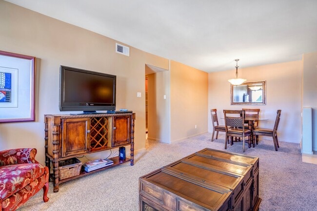 property at 601 W San Mateo Rd