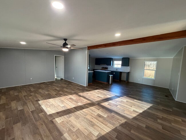 property at 6939 N Farm to Market 331 Rd