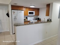 1555 N Treasure Dr in North Bay Village, FL - Building Photo - Building Photo