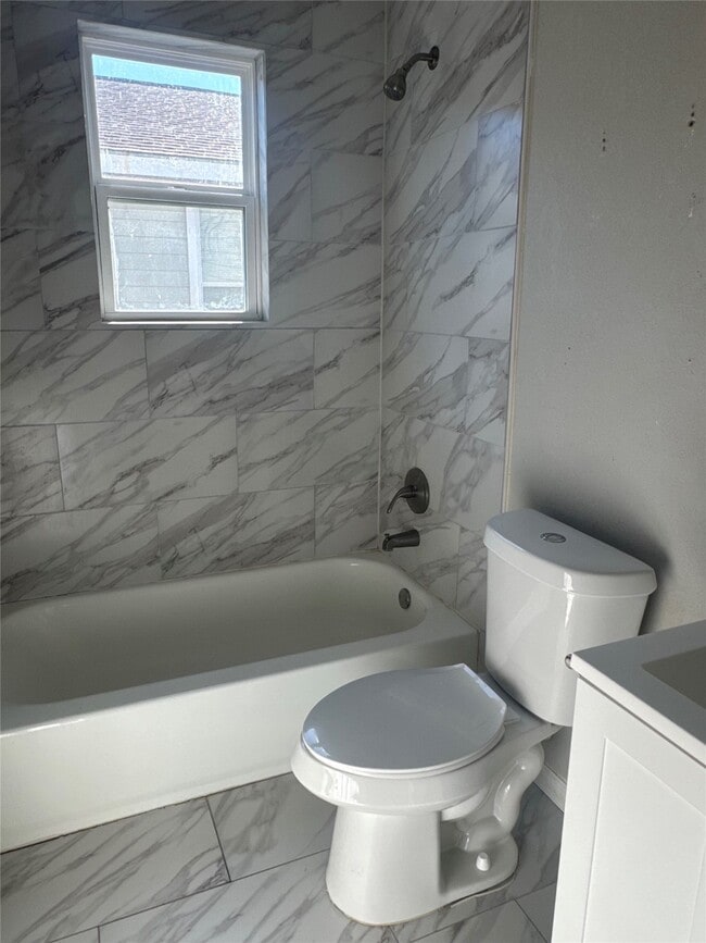 property at 432 Dr. Martin Luther King Jr. Dr.