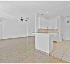 2506 Aster Cove Ln in Kissimmee, FL - Building Photo - Building Photo