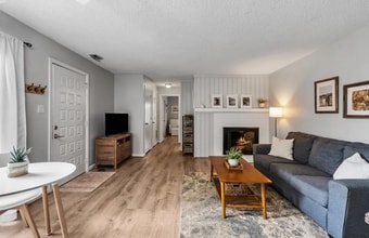 1156 Ocean Pebbles Way in Virginia Beach, VA - Building Photo - Building Photo