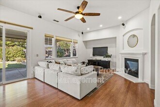 2156 Woodhead St in Folsom, CA - Building Photo - Building Photo