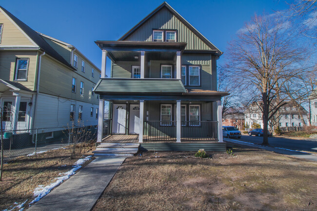 74 Sheldon Terrace in New Haven, CT - Building Photo - Building Photo