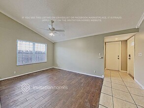 10940 NW 21st St in Sunrise, FL - Building Photo - Building Photo