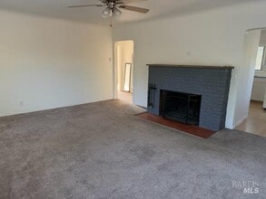 927 Champion Ln in Deer Park, CA - Building Photo - Building Photo