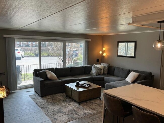 property at 1115 Royal St George Dr