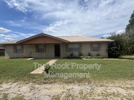 14145 Cr 3500 Lp in Ada, OK - Building Photo
