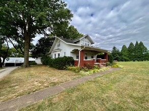 4500 Middle Mt Vernon Rd in Evansville, IN - Building Photo - Building Photo