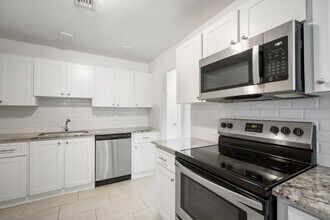 3818 W Iowa Ave in Tampa, FL - Building Photo - Building Photo