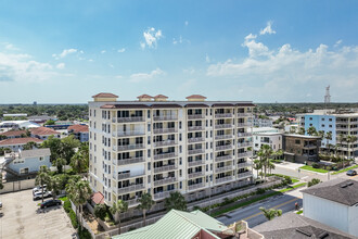 The Northshore in Jacksonville Beach, FL - Building Photo - Building Photo