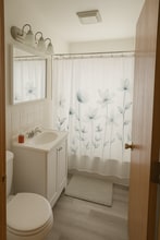 4328 N 91st St, Unit 4330 in Milwaukee, WI - Foto de edificio - Building Photo