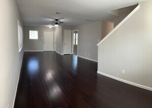 11711 Chanteloup Dr in Houston, TX - Building Photo - Building Photo