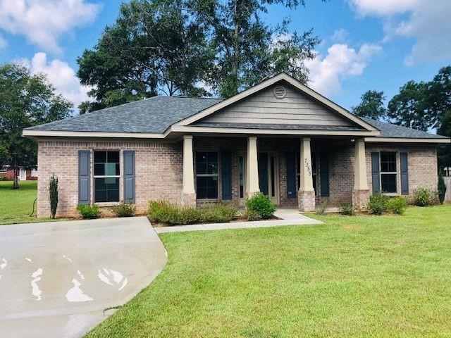 7355 School House Ln in Wilmer, AL - Building Photo