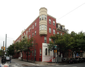 Colonial Apartments in Philadelphia, PA - Building Photo - Building Photo