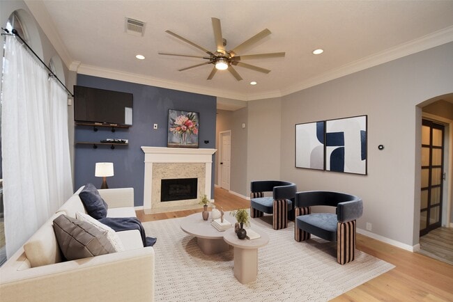 71 N Crossed Birch Pl in Spring, TX - Foto de edificio - Building Photo