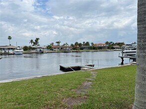 3601 Floramar Terrace in New Port Richey, FL - Building Photo - Building Photo