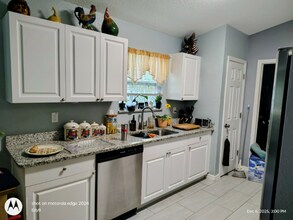 19370 St Benedict Dr in Dunnellon, FL - Foto de edificio - Building Photo