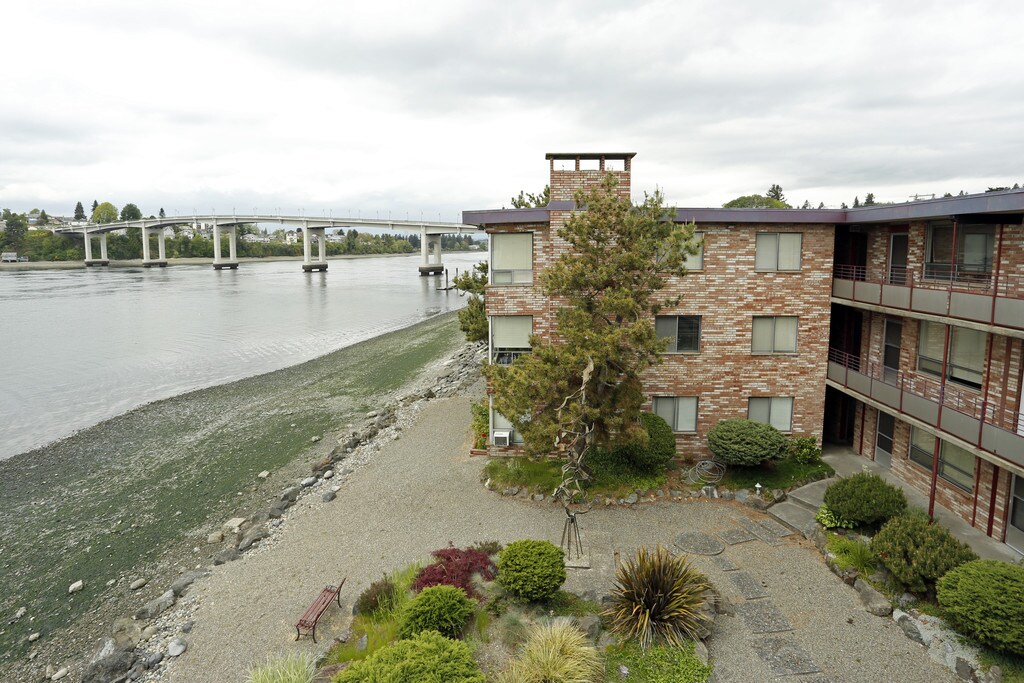 Edgewater East Apartments Bremerton, WA Apartments For Rent