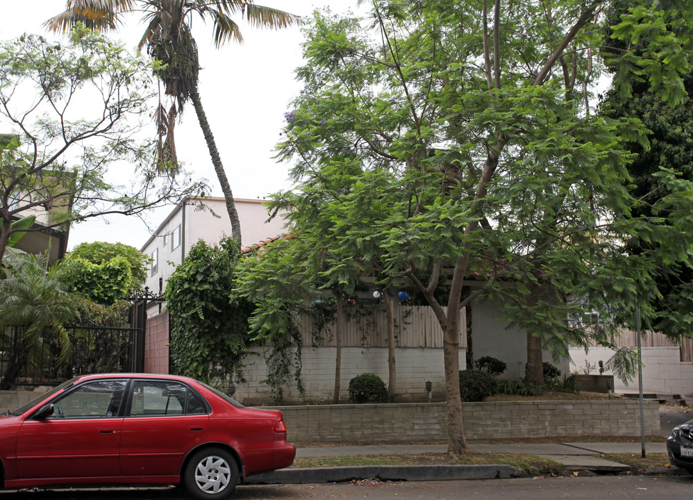 1678 Federal Ave in Los Angeles, CA - Building Photo