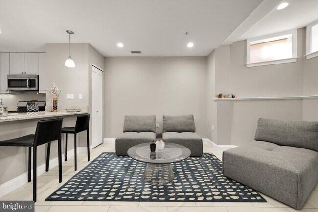 property at 1135 6th St NW