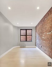 Stanton Street in New York, NY - Building Photo - Building Photo