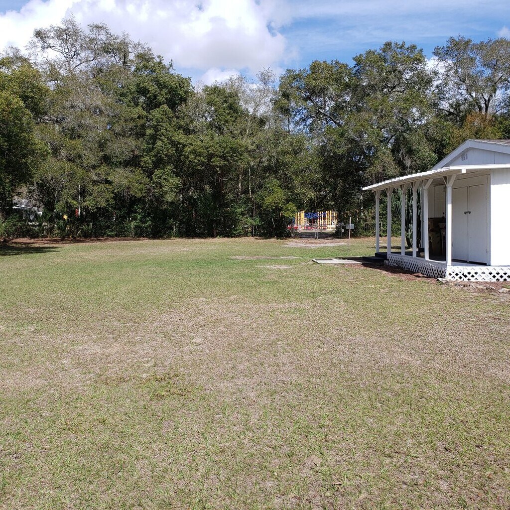 23708 Doane Ave Rentals in Sorrento, FL