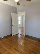 110 Capital St in Pawtucket, RI - Foto de edificio - Building Photo