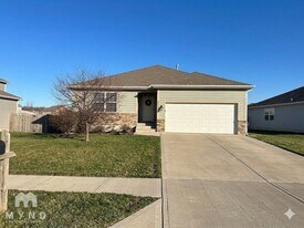 31796 W 172nd St in Gardner, KS - Building Photo