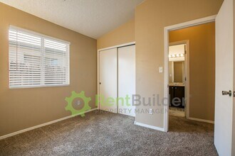 6120 Ursa Ave NW in Albuquerque, NM - Building Photo - Building Photo