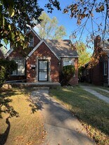 19466 St Marys St in Detroit, MI - Building Photo