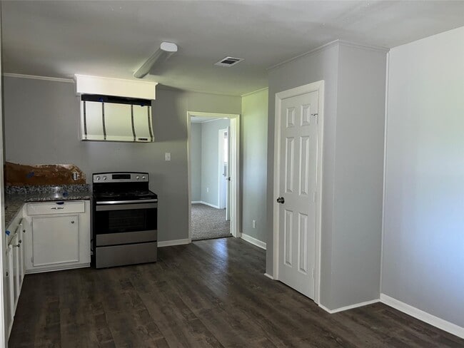 property at 1830 Reese St