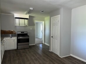 1830 Reese St in Liberty, TX - Building Photo - Building Photo