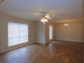 2028 Hunter St in Tyler, TX - Building Photo - Building Photo