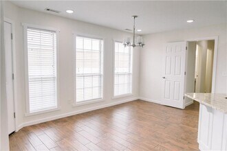 3 Acorn Cir in Bentonville, AR - Foto de edificio - Building Photo