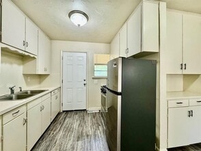 528 N Baumann Ave in Edmond, OK - Building Photo - Building Photo