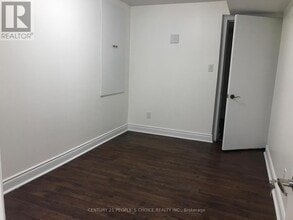 10 Amaretto Ct in Brampton, ON - Building Photo - Building Photo