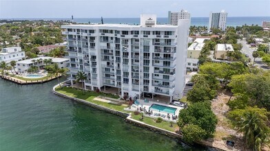 1609 N Riverside Dr in Pompano Beach, FL - Building Photo - Building Photo