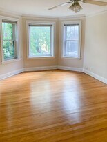 4913 N Hermitage Ave, Unit 2 in Chicago, IL - Building Photo