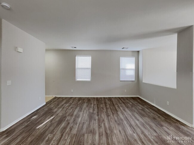 6430 Eldorado Pines Ave in Las Vegas, NV - Building Photo - Building Photo