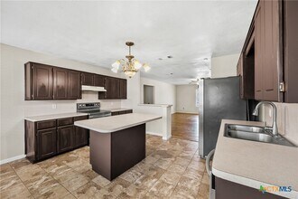 4307 Stallion Dr in Killeen, TX - Foto de edificio - Building Photo