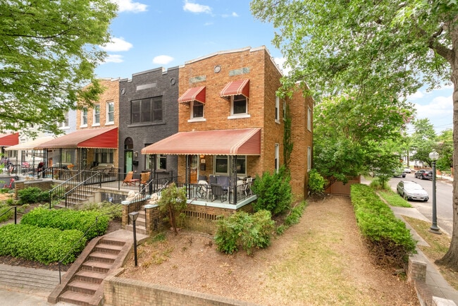 property at 35 Sherman Cir NW