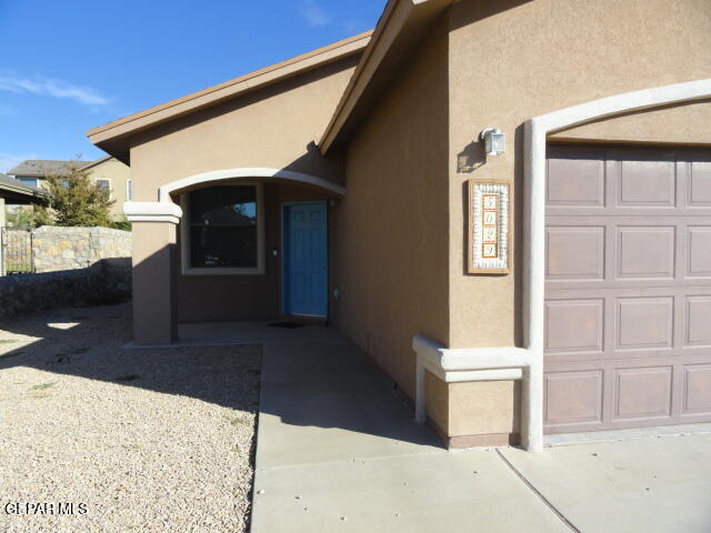 5029 Lone Cactus Ct in El Paso, TX - Foto de edificio - Building Photo